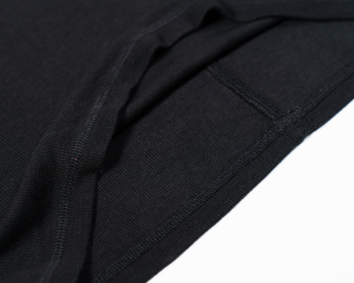T-Shirt a Costine Ricamo