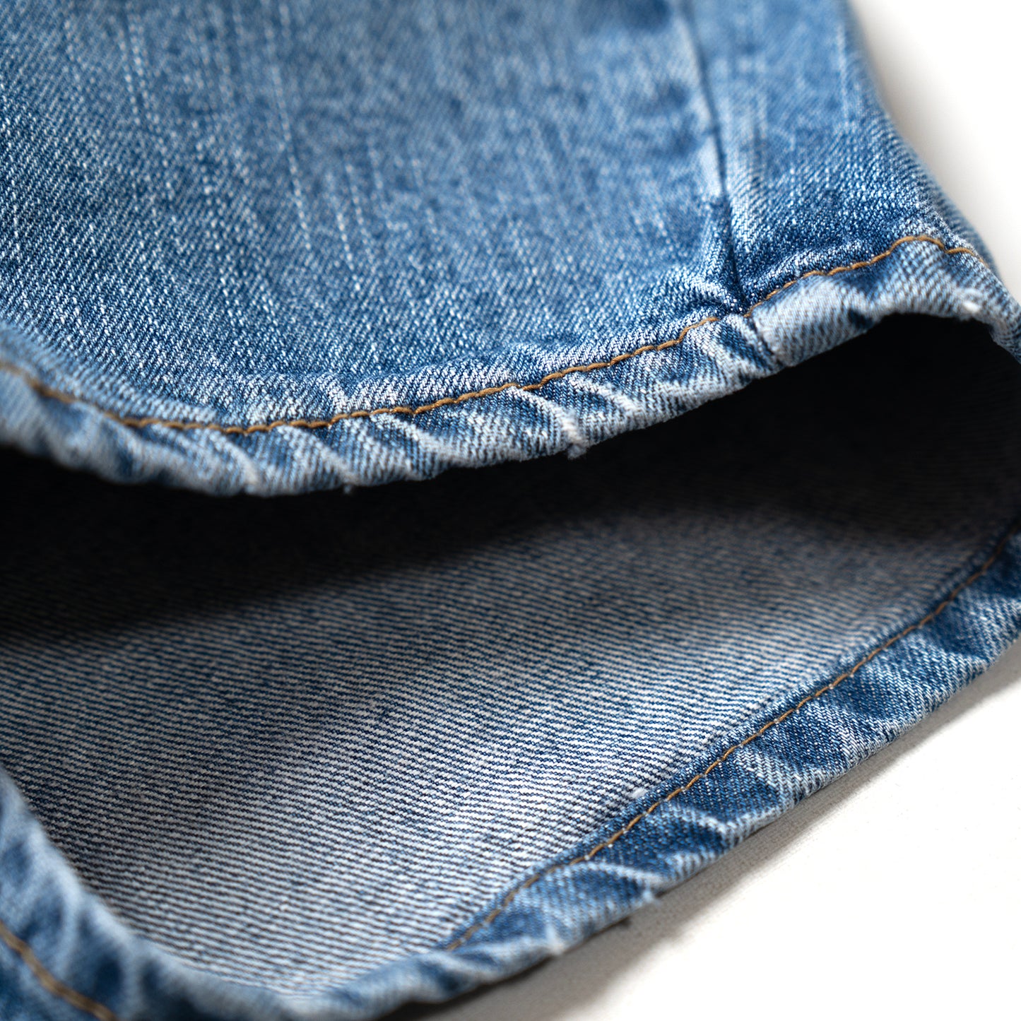 Denim Cropped Mom