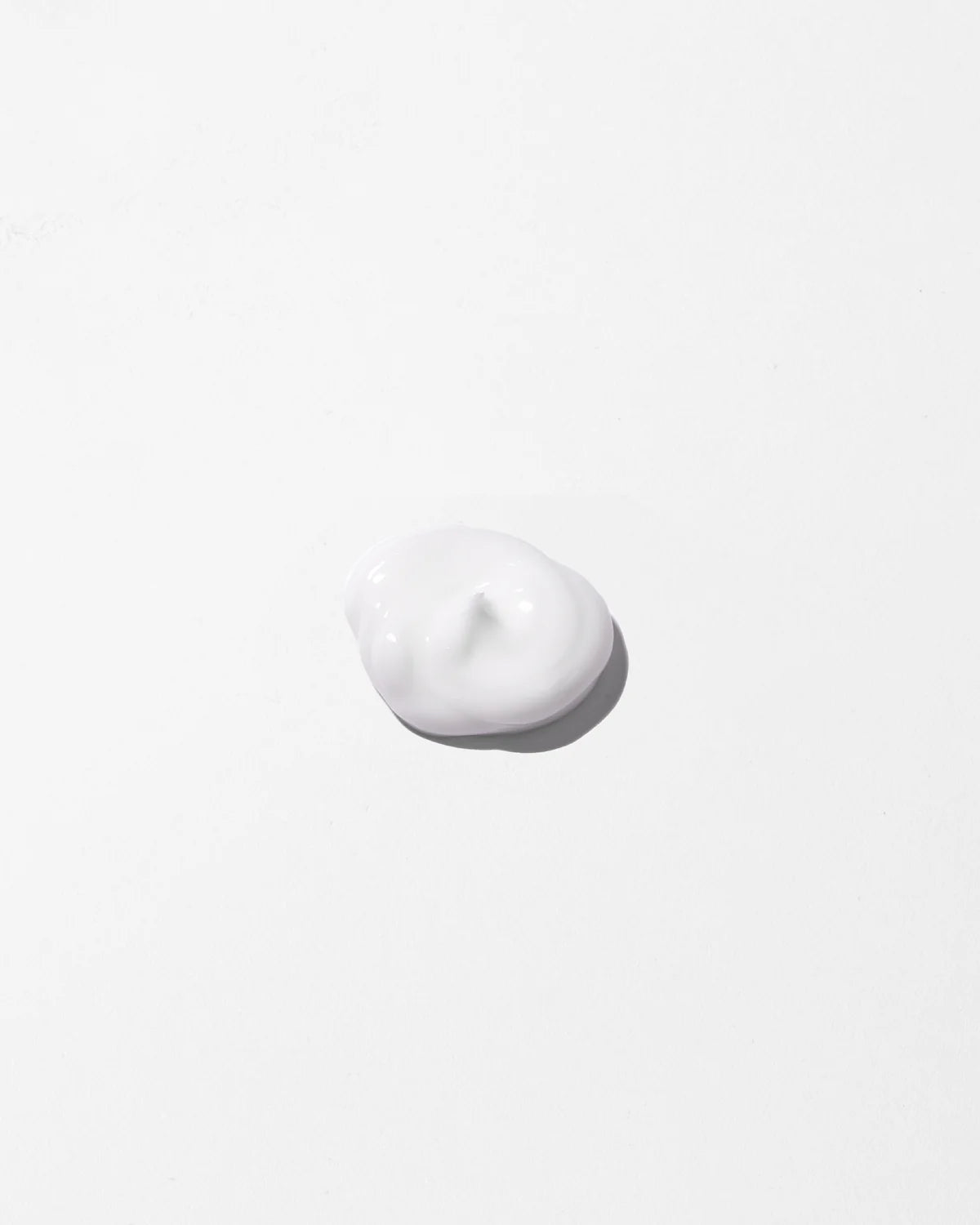 VT REEDLE SHOT LIFTING EYE CREAM